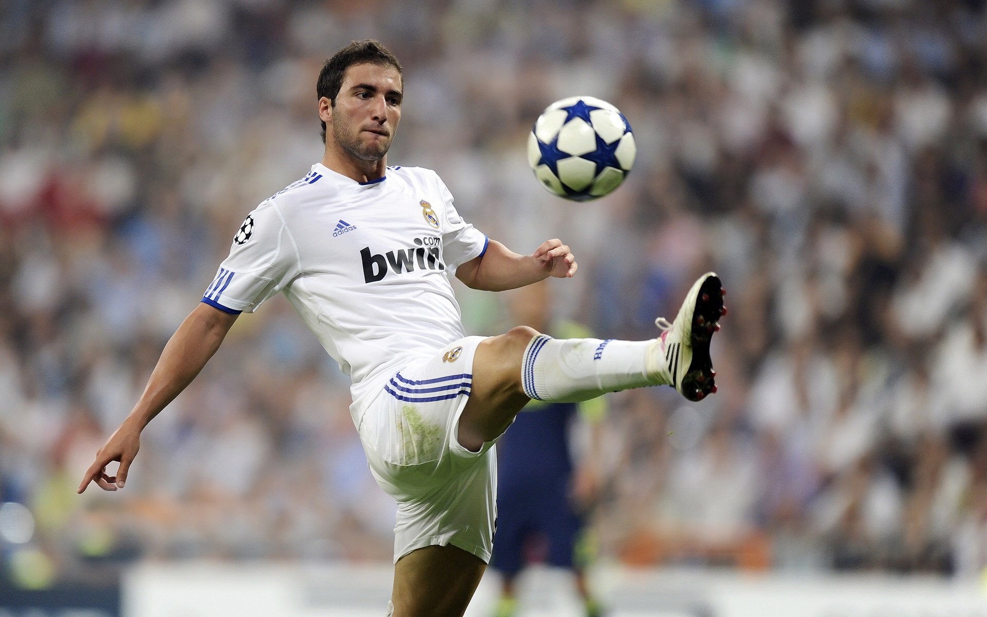 史诗之夜!阿尔瓦雷斯打破魔咒,抢七决战铸就新王传奇